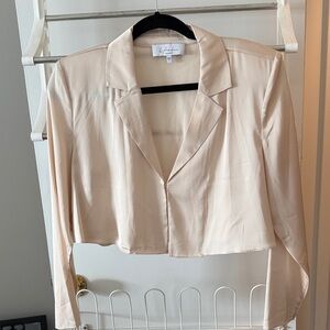 L’Academie Pale Cream Cropped Satin Button-Down Shirt